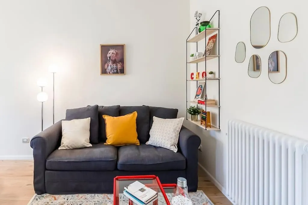 Casa Oriana 1 Milano Centro-Metro M1 Apartment 0*, Milan Italy